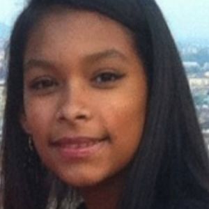 Meet your Posher, Yanick